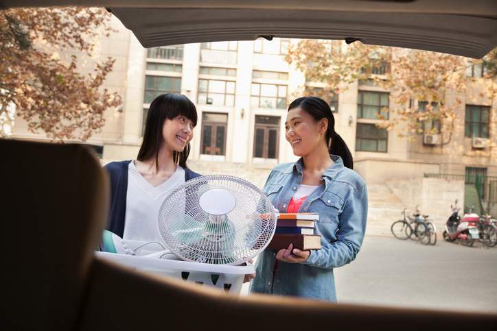 7 Ways to Save Money on Dorm Room Essentials
