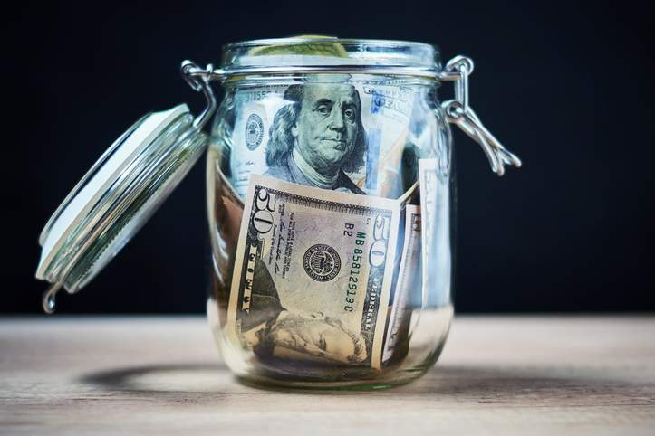 10 Easy Ways to Save $50 This Month