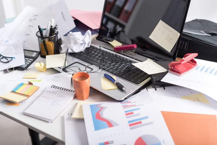 5 Easy Ways to Cut Down on Financial Clutter