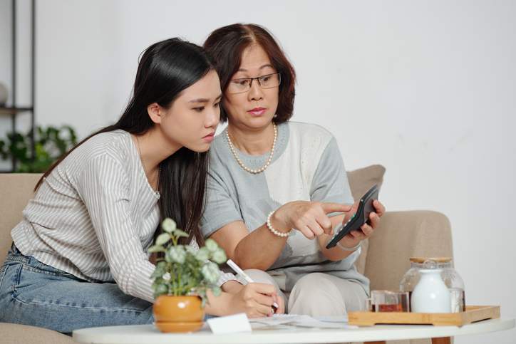 What Parents Need to Know About Student Loans