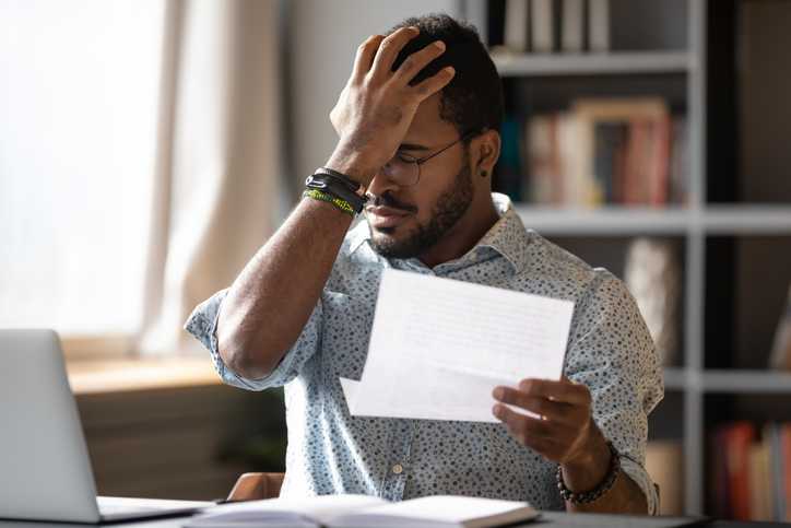 What Are the Consequences of Late Credit Card Payments?